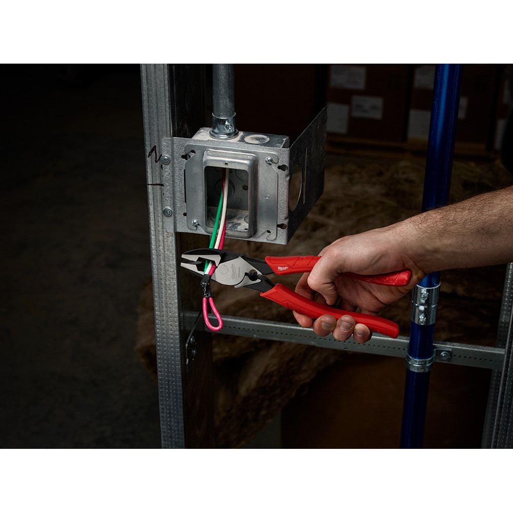 Milwaukee 48-22-6100 9 in. High Leverage Lineman's Pliers w/ Crimper