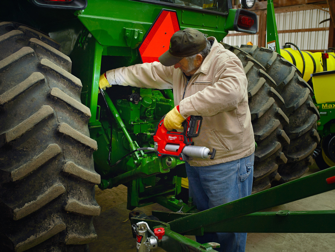 Milwaukee 49-16-2646 M18 Grease Gun 400g Clear Barrel