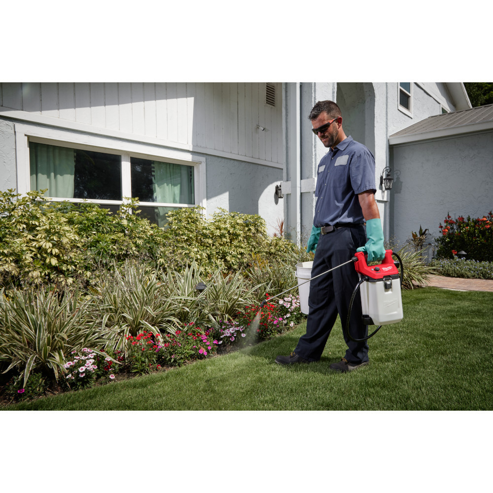 Milwaukee 49-16-2762 2 Gallon Handheld Sprayer Tank