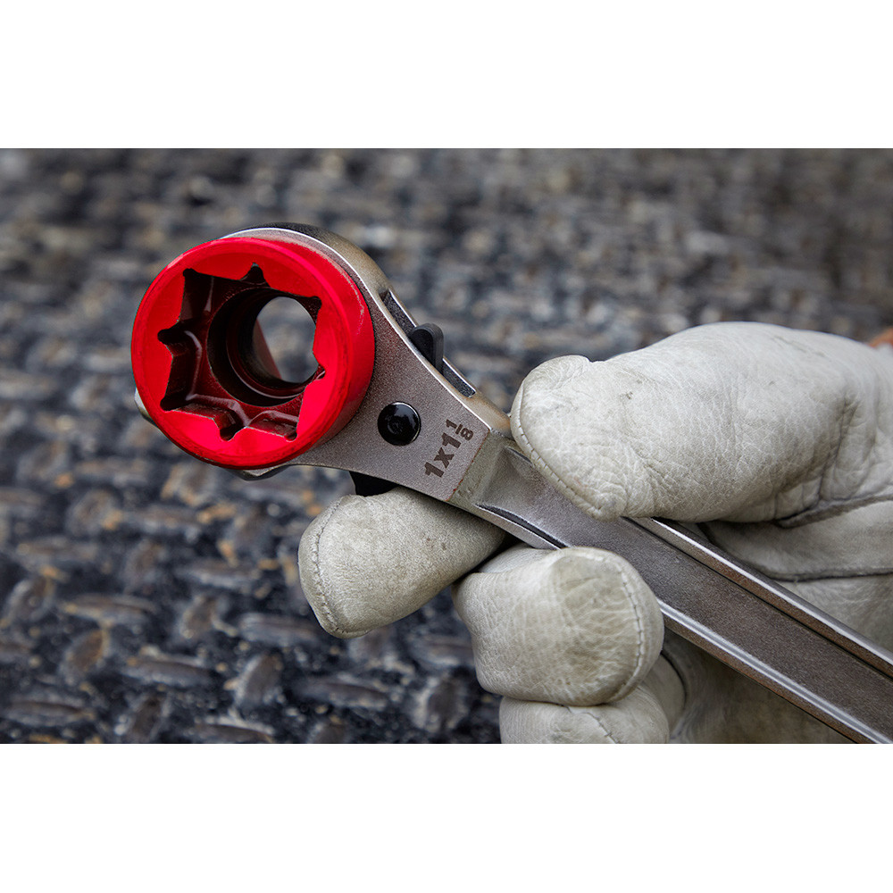 Milwaukee 48-22-9213M Lineman's High-Leverage Ratcheting Wrench w/ Milled Strike Face