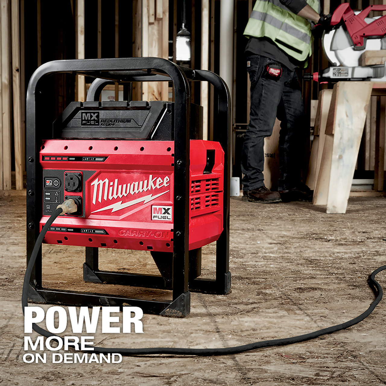 Milwaukee MXF002-2XC MX FUEL CARRY-ON 3600W/1800W Power Supply