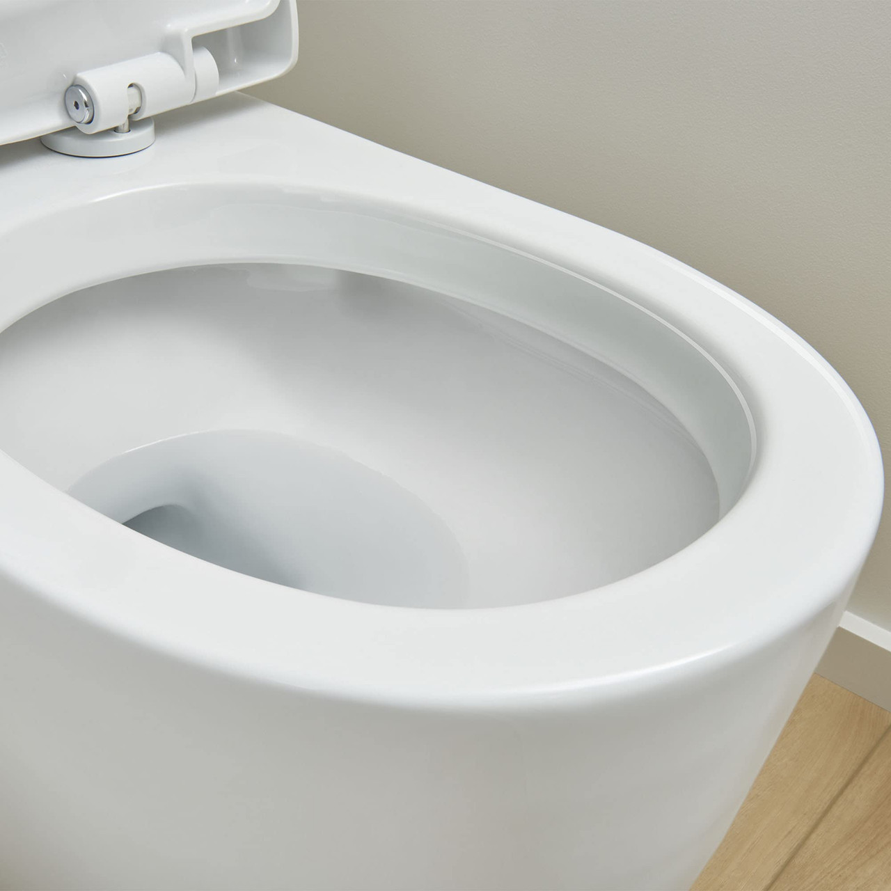 Grohe Essence 39675000 Two-piece Right height Elongated Toilet with seat, Left-Hand Trip Lever in Grohe Alpine White