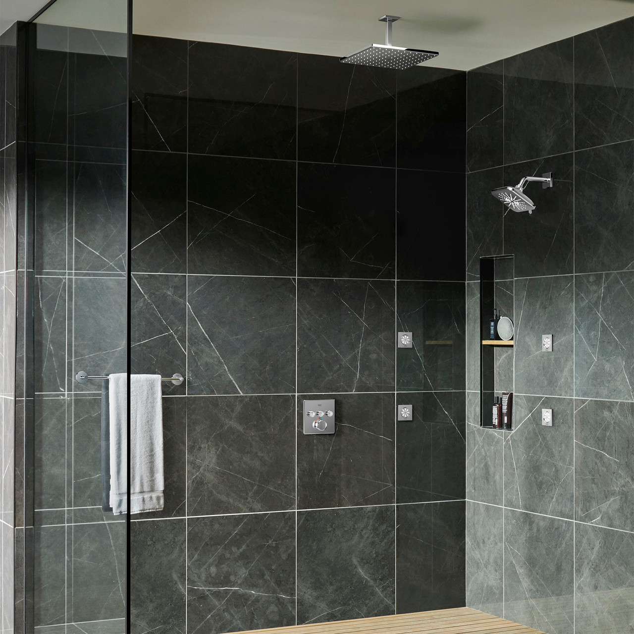 Grohe Rainshower 26797000 Shower Head, 6-1/2" - 3 Sprays, 1.75gpm in Grohe Chrome