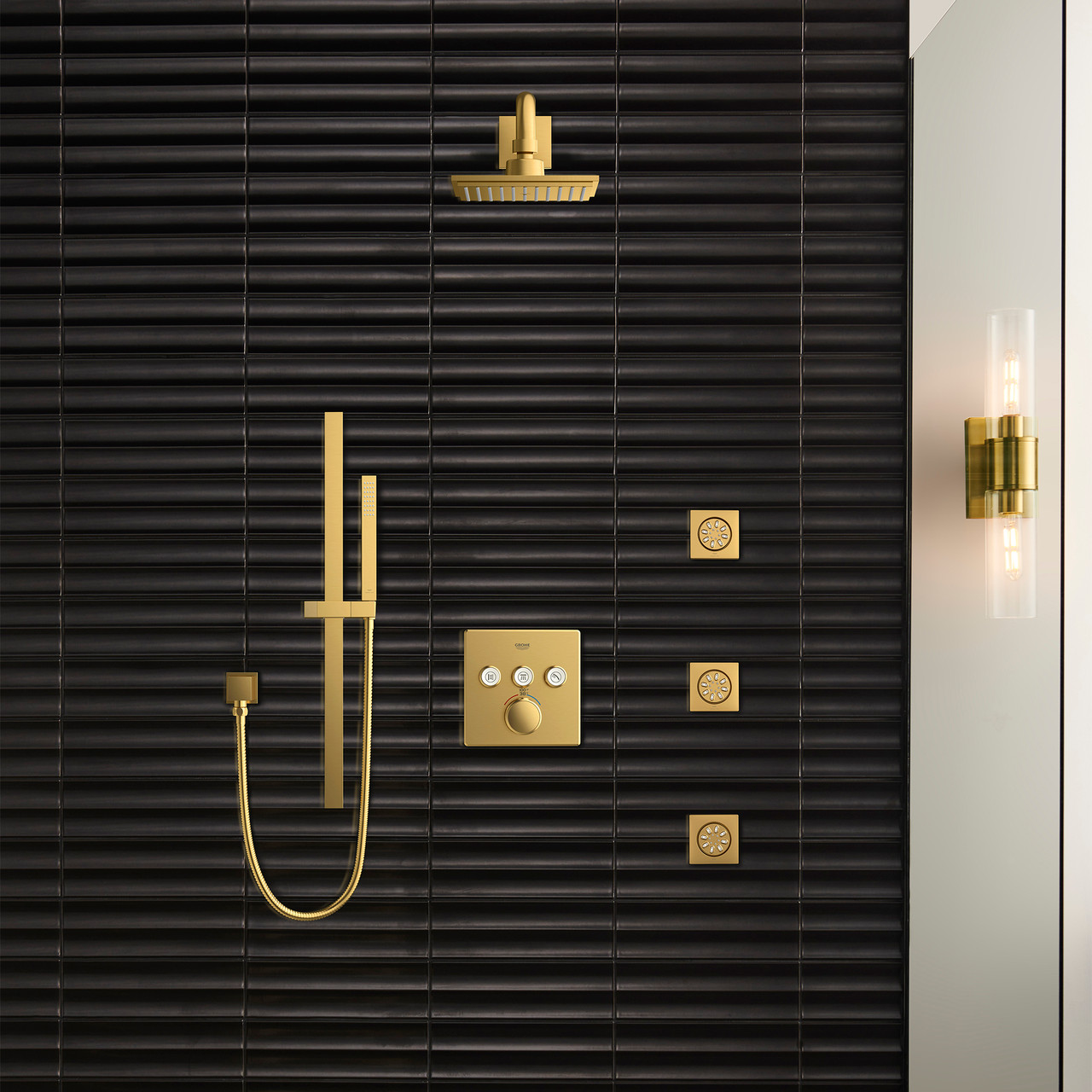 Grohe Euphoria 26468GN0 150 Shower Head, 6" - 1 Spray, 1.75 Gpm In Grohe Brushed Cool Sunrise