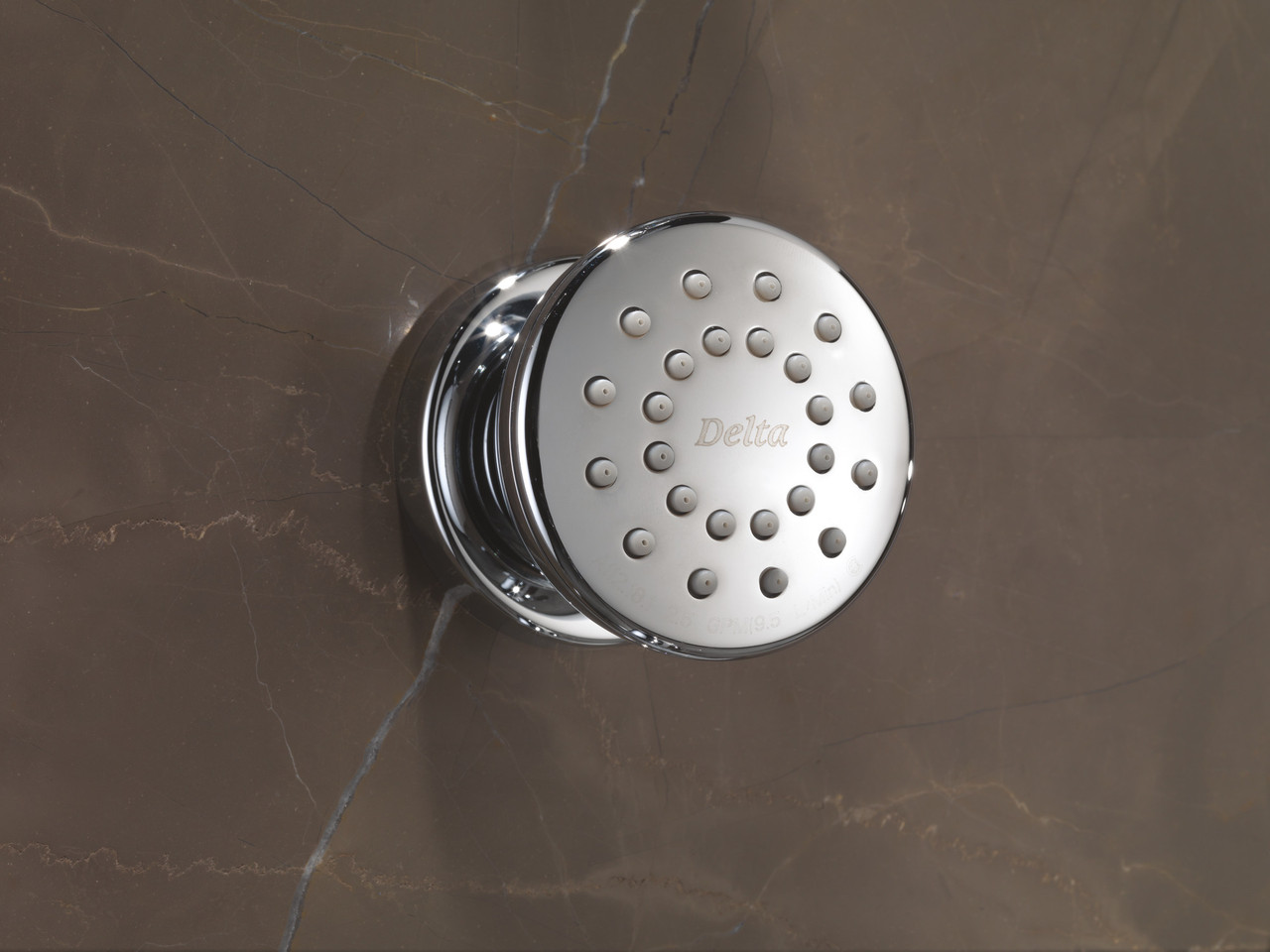 Delta Surface Mount Body Spray