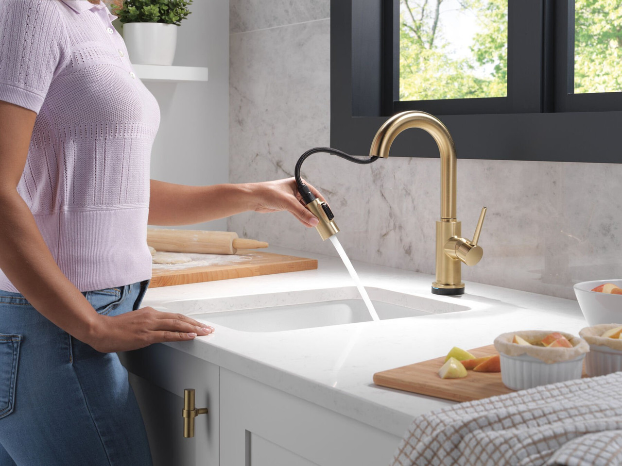 Delta Trinsic Touch2O Bar / Prep Faucet with Touchless Technology in Champagne Bronze - 9959TL-CZ-DST