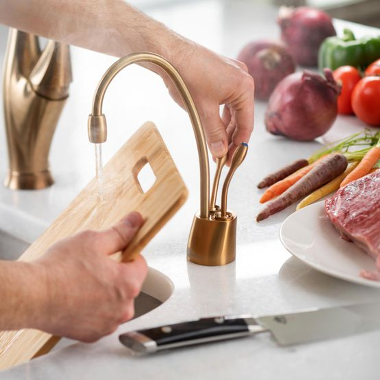 InSinkErator Indulge F-HC1100 Contemporary Instant Hot and Cold Faucet in Polished Nickel - 44252C