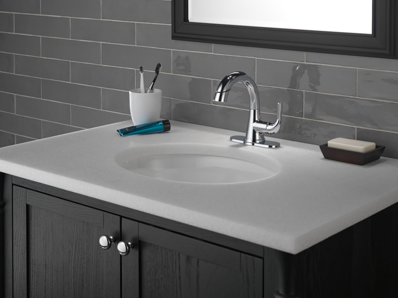 Delta Kayra Single Handle Pull-Down Bathroom Faucet in Champagne Bronze - 533LF-CZPDMPU