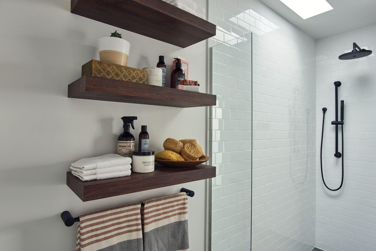 Moen 24 Inch Towel Bar - YB0424BL