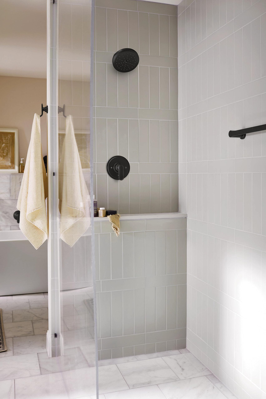 Moen Greenfield M CORE 3 Series Shower Trim with Wide Shower Head and Shower Lever Handle in Matte Black - UT33322BL