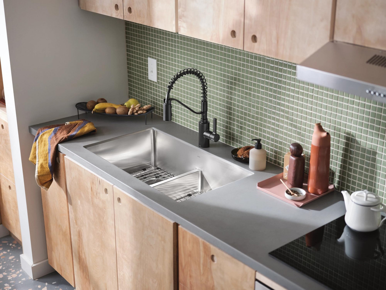 Moen Prep 18 Gauge Stainless Steel Dual Mount 33" x 22" x 9" Double Bowl Low Divide Kitchen Sink with Bottom Grids Included in Stainless - GS182082B