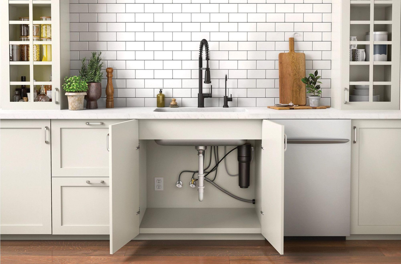 Moen Single Stage Under Sink Advanced Water Filtration System in Chrome - F9800