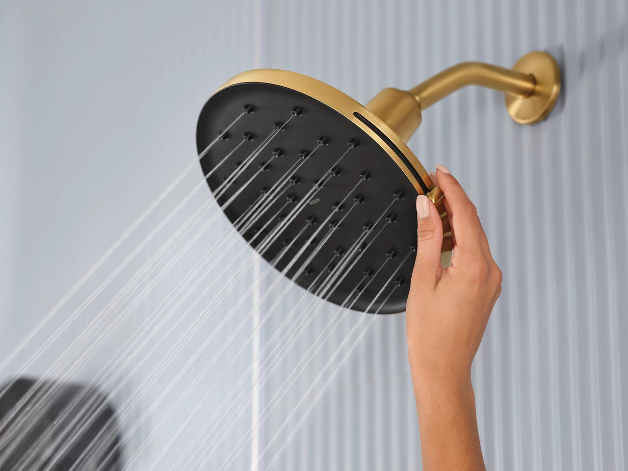 Moen Verso Adjustable 9" Diameter Eco Performance 1.75gpm Spray Head Rainshower in Brushed Gold - 220R3EPBG