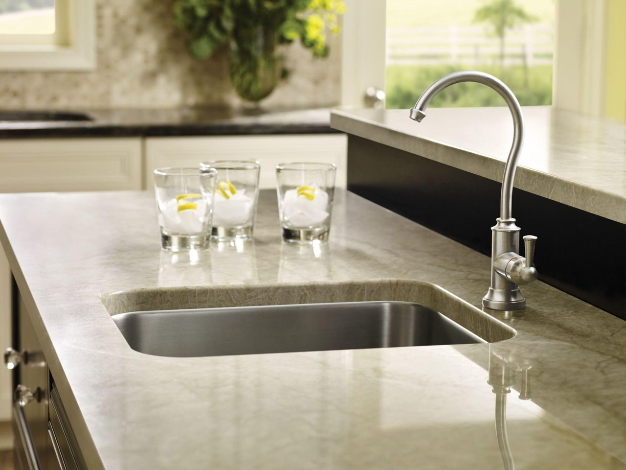 Moen Spot Resist Stainless Sip Traditional Cold Water Kitchen Beverage Faucet with Optional Filtration System in Spot Resist Stainless - S5510SRS