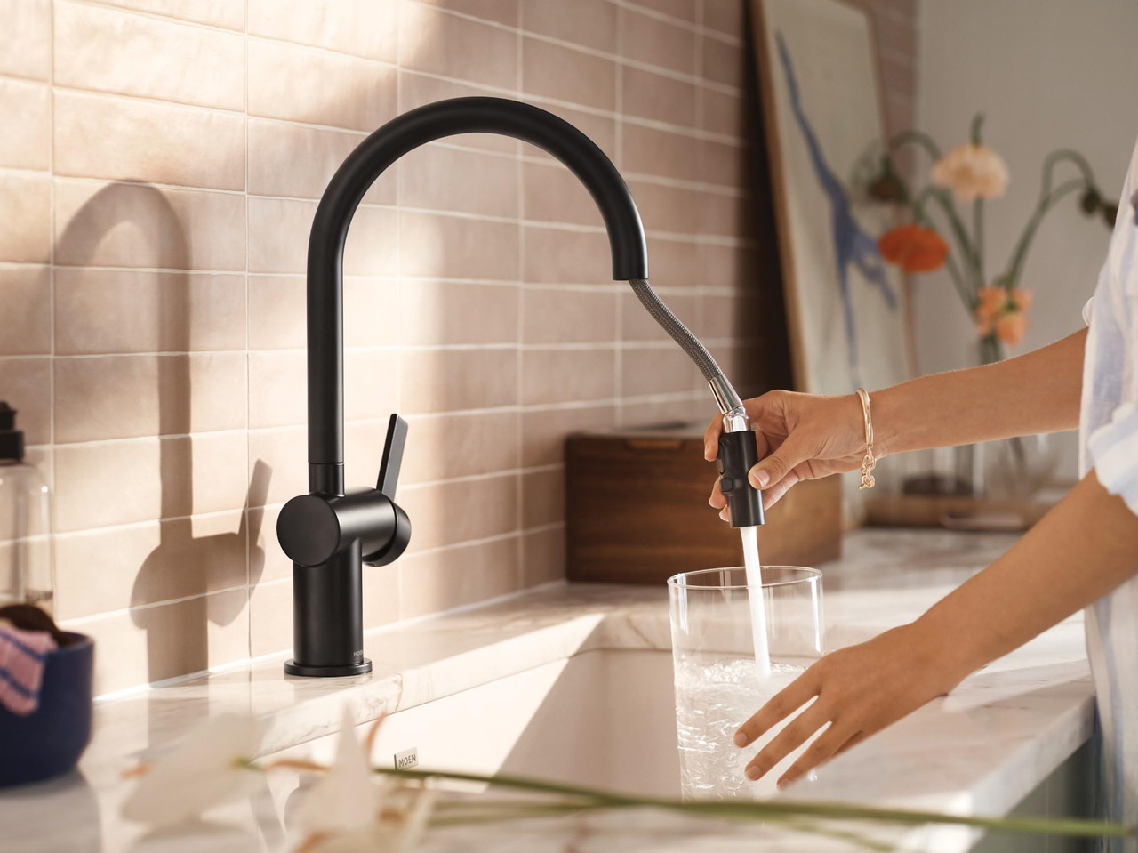 Moen Cia Pulldown Kitchen Faucet with Power Boost Includes Optional and Accents with in Matte Black - 7622BL