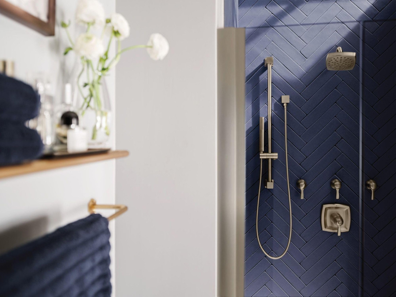 Moen Voss Volume Control Valve Trim Kit in Brushed Nickel - T4692BN