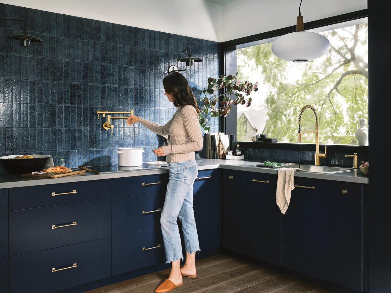 Moen Modern Wall Mount Folding Swing Arm Pot Filler Double Jointed Kitchen Stove Faucet in Brushed Gold - S665BG