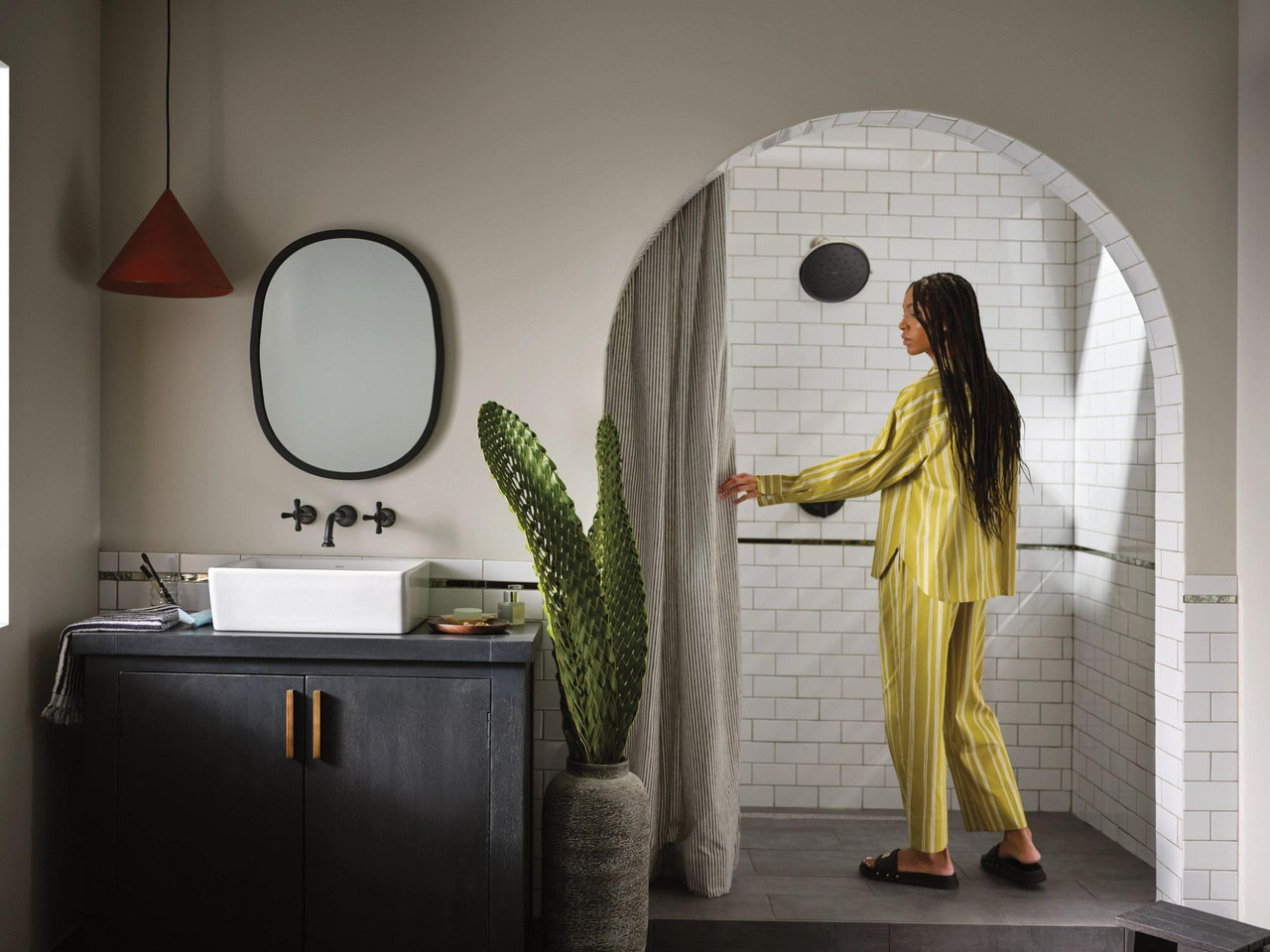 Moen Colinet M CORE 2 Series 1 Handle Shower Trim Kit in Matte Black - UTS244201BL