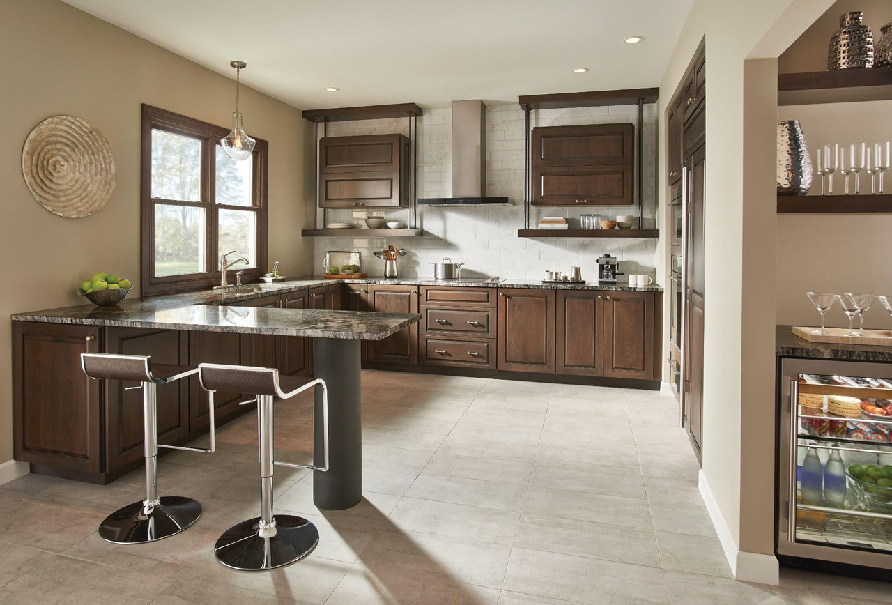 Moen Belfield Spot Resist Stainless Traditional One Handle High Arc Kitchen Faucet with Side Spray and Optional Deckplate Included in Stainless Steel - 7245SRS