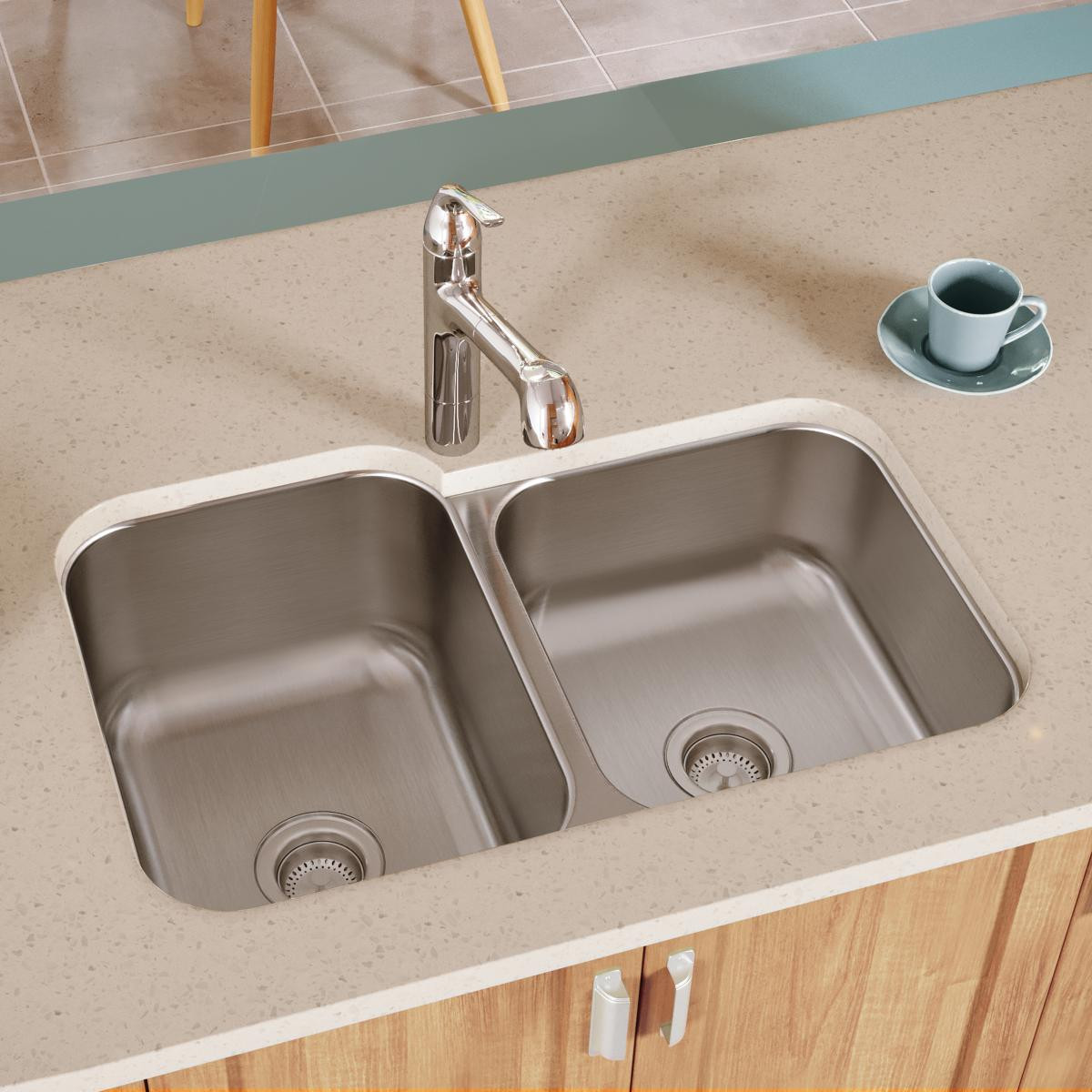 Elkay Dayton Stainless Steel 31-3/4" x 20-1/2" x 10" 60/40 Double Bowl Undermount Sink - DXUH312010R