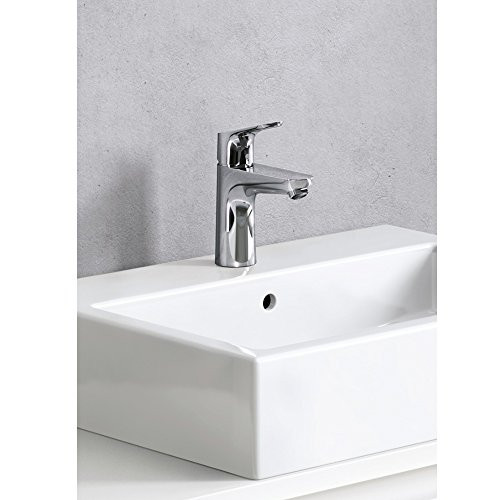 Hansgrohe 04371000 Focus 100 Single Hole Faucet in: Chrome