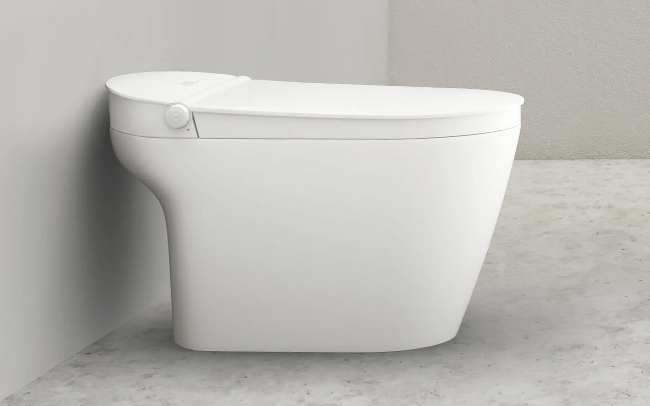 Sleek Design Square Shape Wall Mounted Comfortable Ceramic Toilet