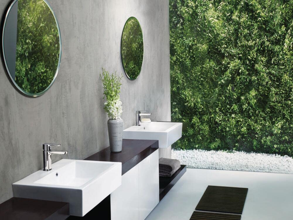 Delta Modern 581LF-HGM-PP Single Handle Project-Pack Bathroom Faucet in Chrome Finish