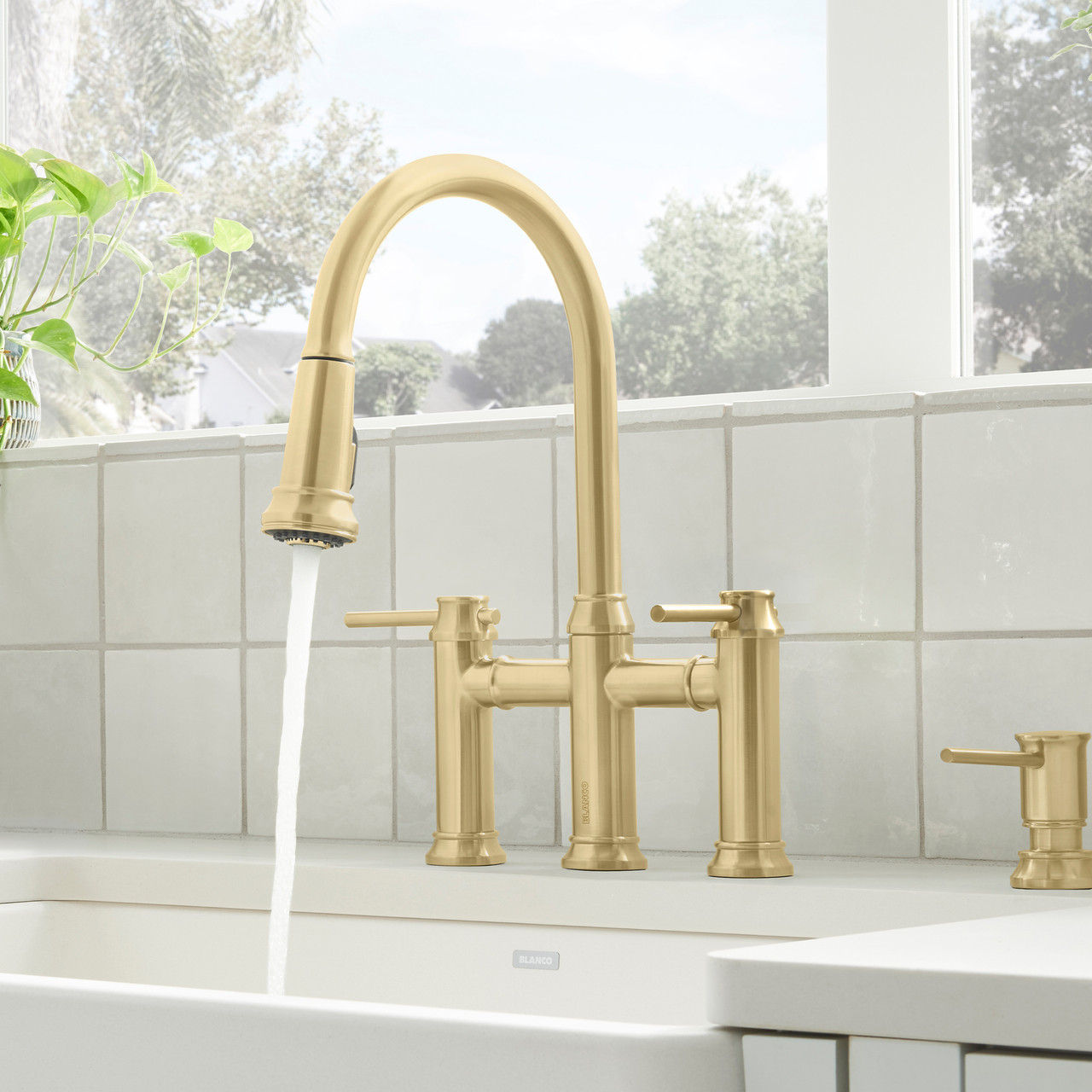 Blanco 442981: Empressa Collection Pull-Down Bridge Faucet 1.5 GPM - Satin Gold