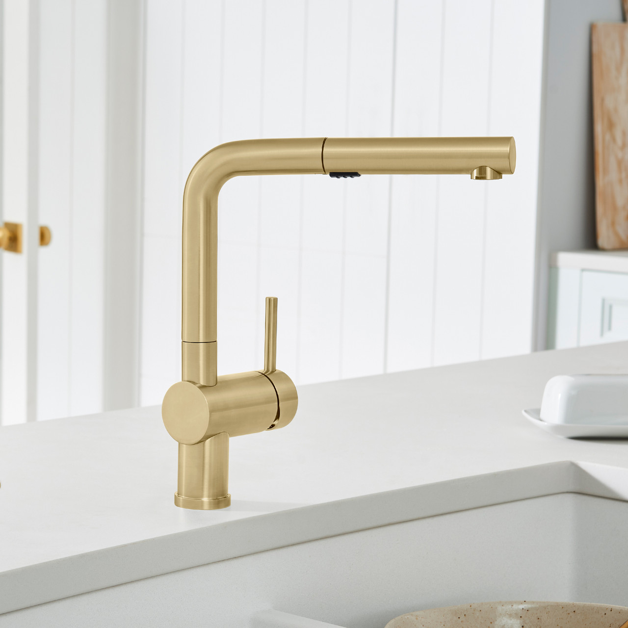 Blanco 526686: Linus Collection Pull-Out 8.69" Kitchen Faucet 1.5 GPM - Satin Gold