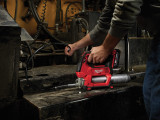 Milwaukee 2646-21CT M18 2-Speed Grease Gun 1CT Kit