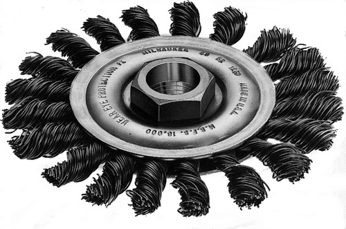 Milwaukee 48-52-5030 4 in. Carbon Steel Full Cable Twist Knot Wheel