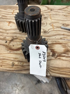 R31245 John Deere Sun Shaft