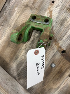 R27803 John Deere 3rd Link Bracket