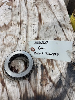 R26367 John Deere Gear  marked R26249