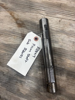 R38419 John Deere Pinion Shaft