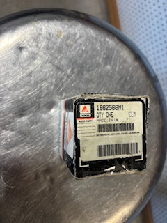 1662566M1 Agco filter