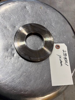 239195A1 Piston