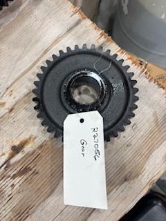 R27056 John Deere Gear