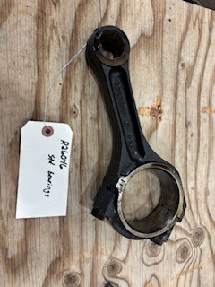 R26046 John Deere Cylinder Rod  standard bearings