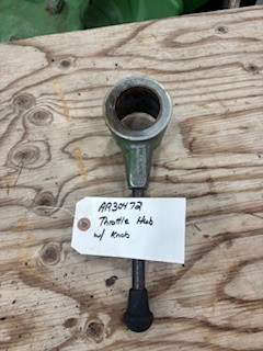 AR30472 John Deere Throttle Hub