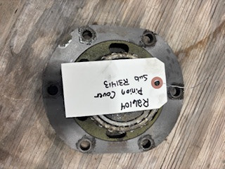 R26104 John Deere Pinion Cover