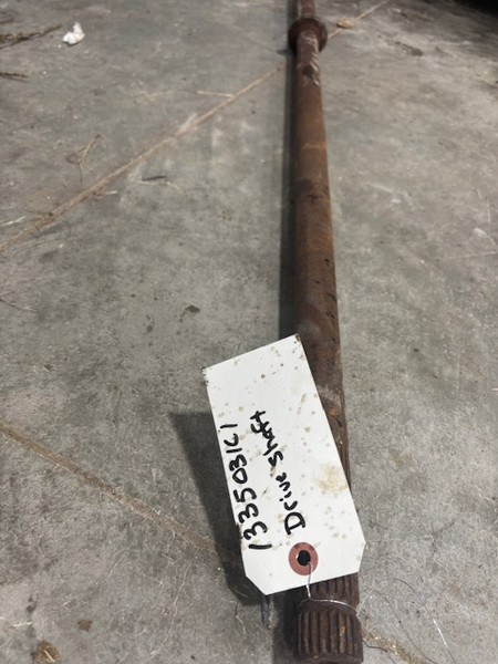 1335031C1 Front Drive Shaft