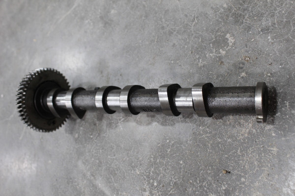 UC17476 Engine Exhaust Camshaft Assembly, with MIU12604 Gear
