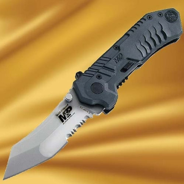 Smith & Wesson M&P Black with Satin Blade