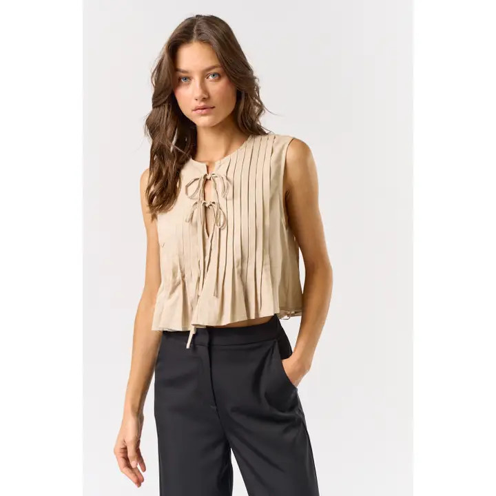 Lindsay Front Tie Pleated Top - Scout and Molly's Columbia