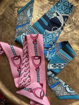 Susu Scarf Necklace