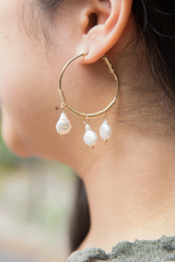 Gold Bedrock Pearl Hoop Earring