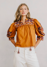 Diella Top in Caramel