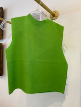Betty "Solid Top'