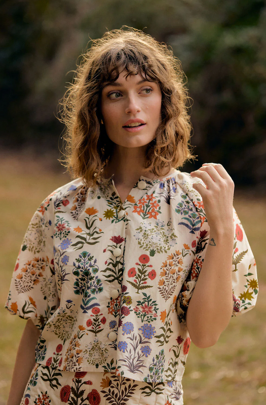 Freda Top in Garden of Wales Freda Top in Garden of Wales